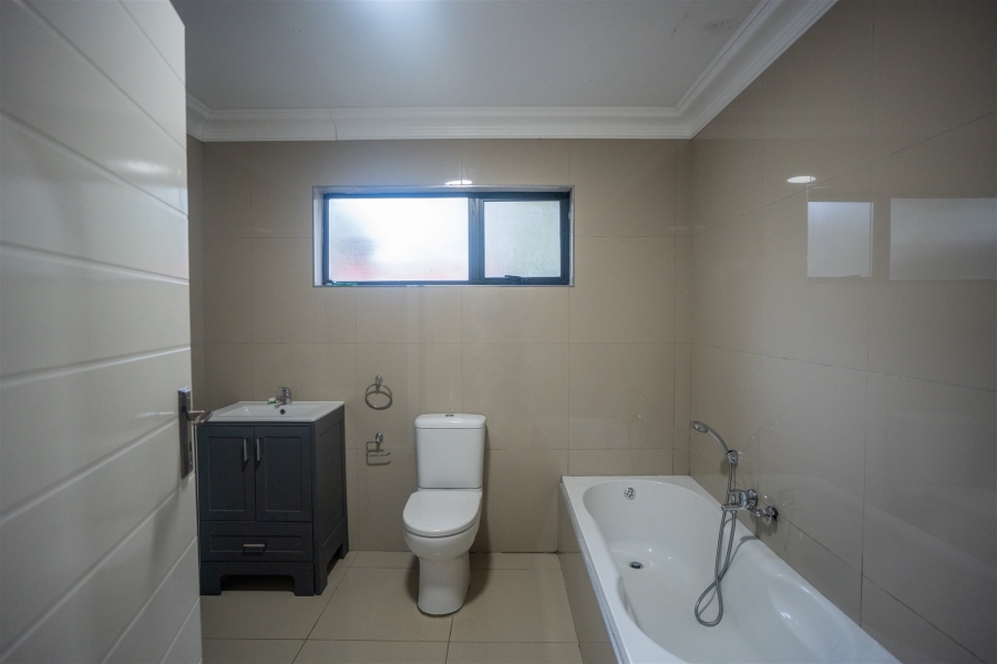 8 Bedroom Property for Sale in Bunkers Hill Eastern Cape